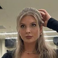 Pauline Caspari Desnuda