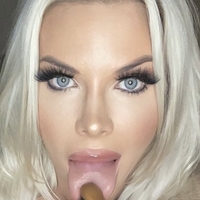 playmatepressly Desnuda