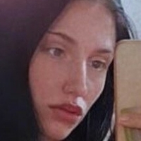 Prettypoison Desnuda