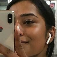 Priti Seroa Desnuda
