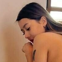 pumalookfree Desnuda
