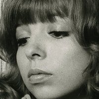 Rene Bond Desnuda