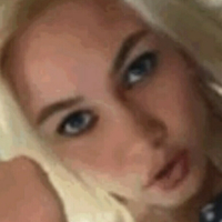 Rhiannon Higgins Desnuda