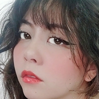 Ririsu Desnuda