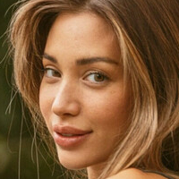 rosalie Desnuda