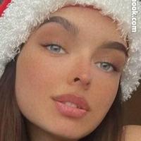 Sarah Monroe Desnuda