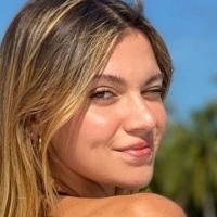 Sasha Ferro Desnuda