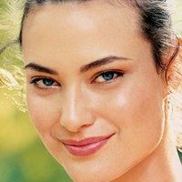 Shalom Harlow Desnuda
