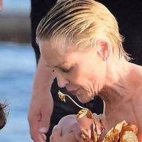 Sharon Stone Desnuda