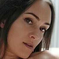 Sky Bruni Desnuda
