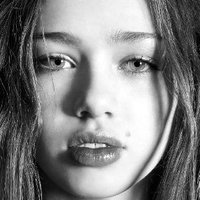 Skye Sweetnam Desnuda
