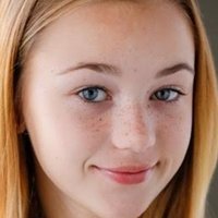 Sophie Logan Desnuda