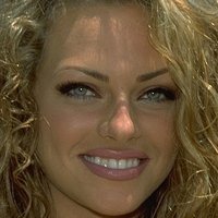 Stacy Sanches Desnuda