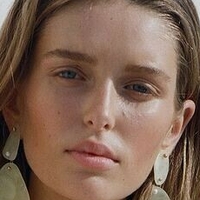 Stella Hanan Desnuda