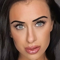 stepmomfantasygirl Desnuda