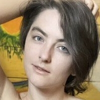 StregaHannah Desnuda