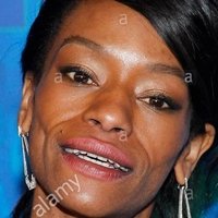 Sufe Bradshaw Desnuda