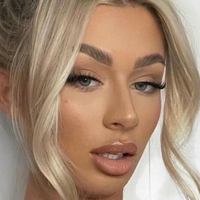 Tasha Newcombe Desnuda