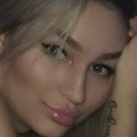 tawneycavanni_xoox Desnuda