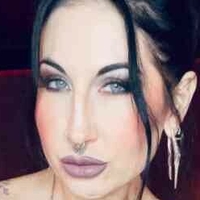 Temptress Raven Eve Desnuda