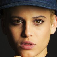 Thais D’Lima Desnuda