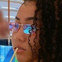 Thaís Santos Desnuda