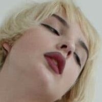 The SoundsGirls Desnuda