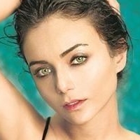 Tilya Damla Soenmez Desnuda