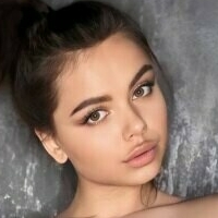 tisha_shy Desnuda