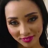 Victoria Beatriz Desnuda