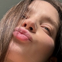 Violett_peach Desnuda