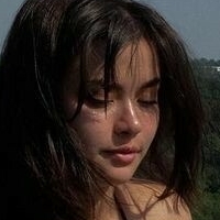 Viv.may Desnuda