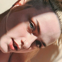 warmskinfree Desnuda