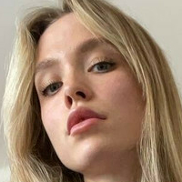 Wetfleur Desnuda