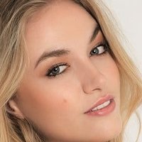 Xena Avramidis Desnuda