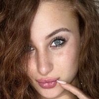 Yana Bradichansky Desnuda