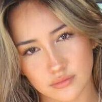 Yuena.Lee Desnuda