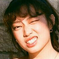 Yujin Desnuda