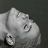 Yuval Gold Desnuda