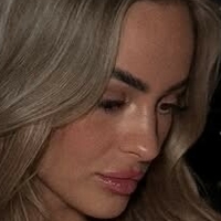 zclinadieunechte Desnuda